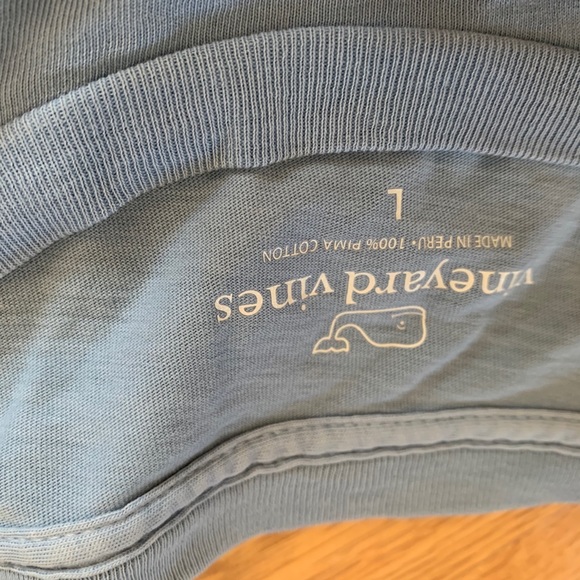 Vineyard vines long sleeve - Picture 2 of 2